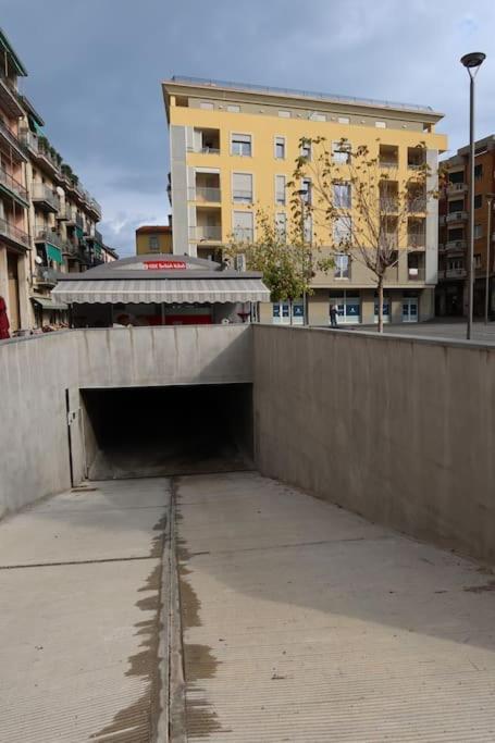 La Casa Di Loris Appartement Sarzana Buitenkant foto