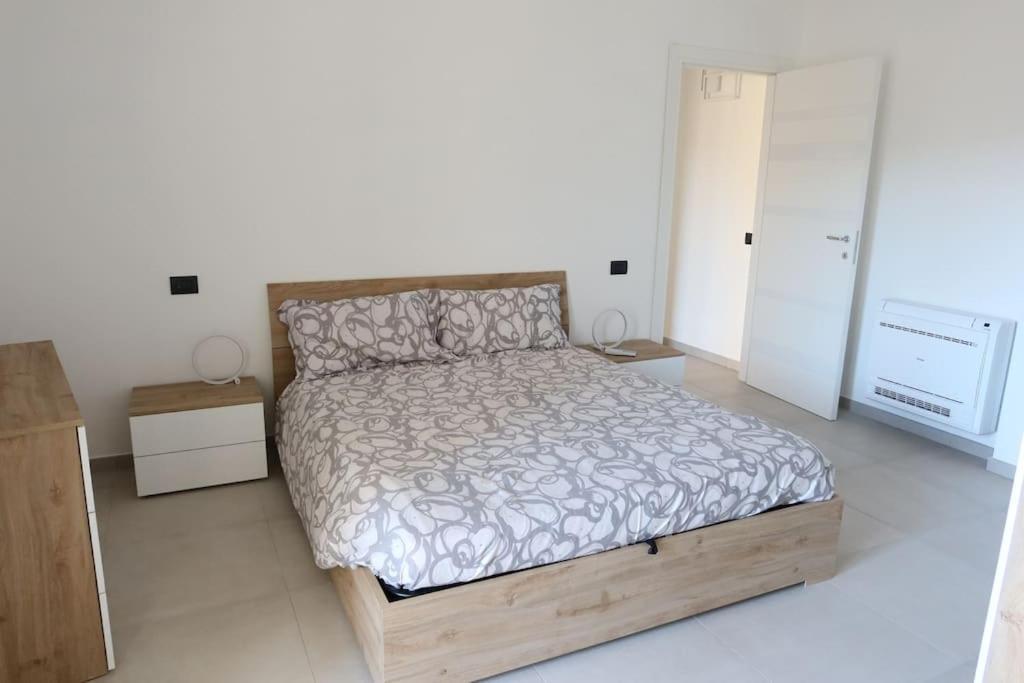 La Casa Di Loris Appartement Sarzana Buitenkant foto